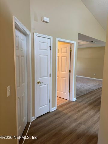 11413 JERRY ADAM Drive, Jacksonville, FL 32218