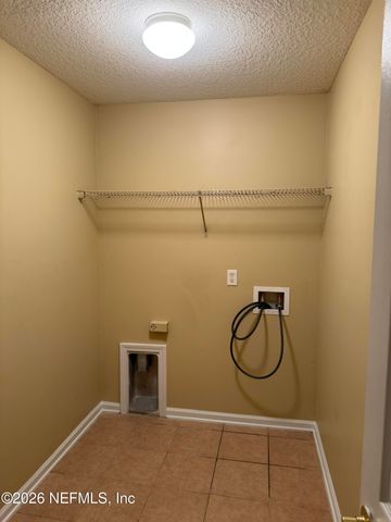 11413 JERRY ADAM Drive, Jacksonville, FL 32218