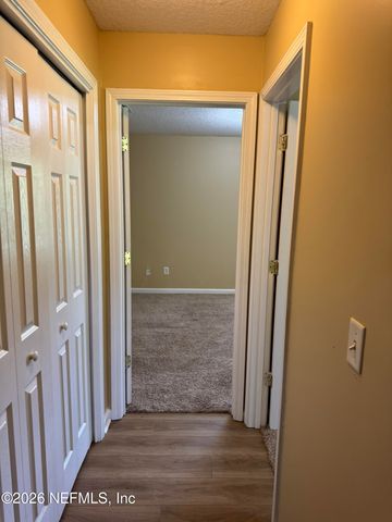 11413 JERRY ADAM Drive, Jacksonville, FL 32218