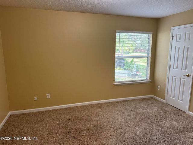 11413 JERRY ADAM Drive, Jacksonville, FL 32218