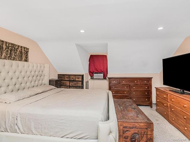 29 S Washington Avenue, Hartsdale, NY 10530