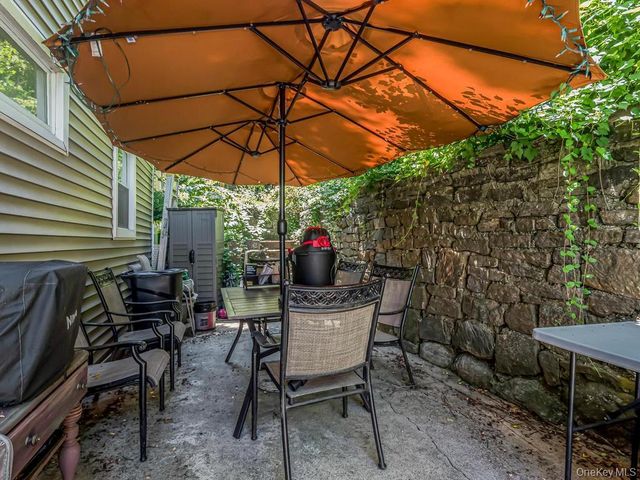 29 S Washington Avenue, Hartsdale, NY 10530