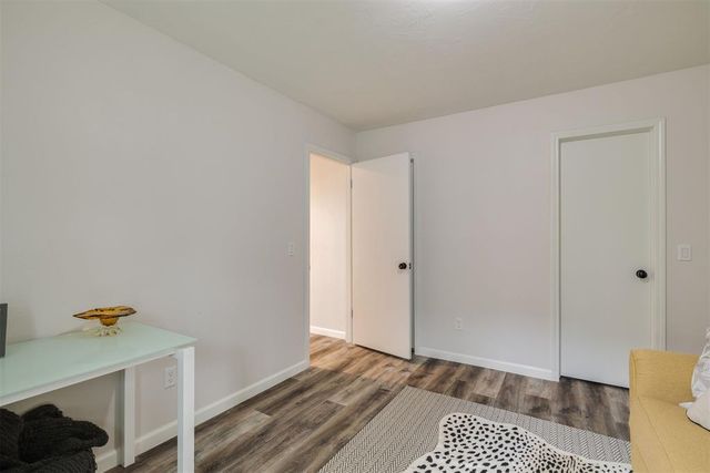7821 W Old Hickory Lane, Oklahoma City, OK 73116