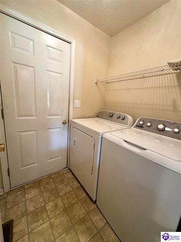 542A Hillcrest Drive, Brandenburg, KY 40108