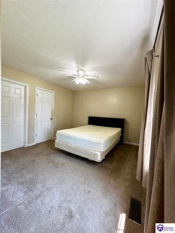 542A Hillcrest Drive, Brandenburg, KY 40108
