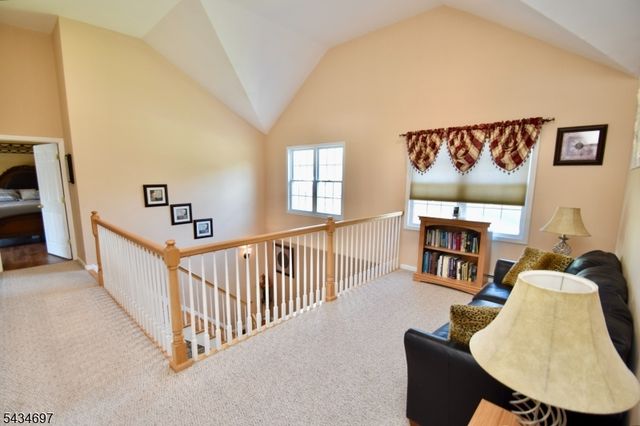 37 Heather Hills Dr, Jefferson Twp., NJ 07438