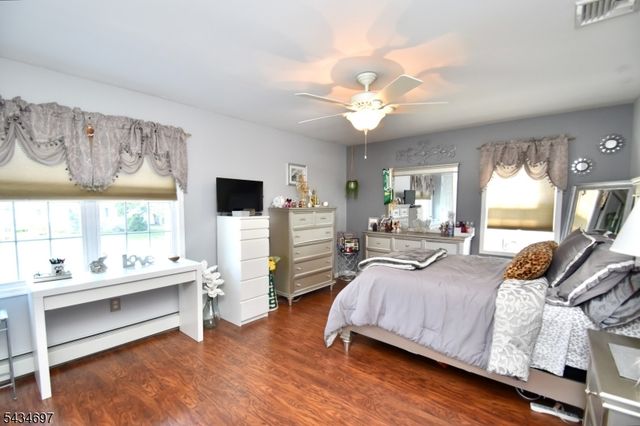 37 Heather Hills Dr, Jefferson Twp., NJ 07438