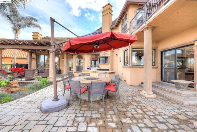 1310 Hampton Ct, Discovery Bay, CA 94505