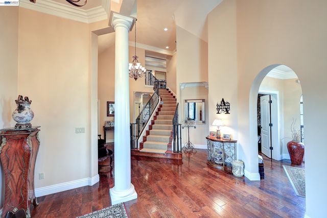 1310 Hampton Ct, Discovery Bay, CA 94505