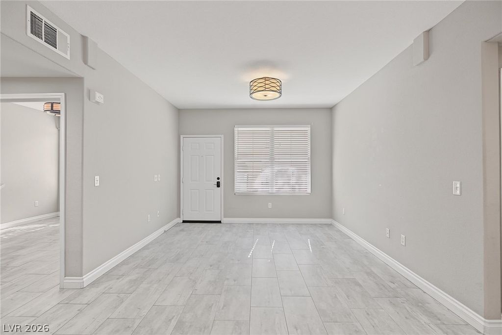 10001 Peace Way 1221, Las Vegas, NV 89147 — photo 4