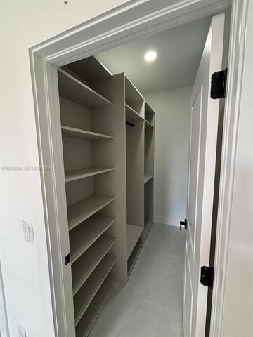 3601 28th St SW, Lehigh Acres, FL 33976