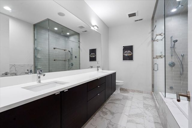 1515 N Mohawk Street 1, Chicago, IL 60610