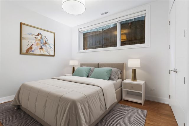 1515 N Mohawk Street 1, Chicago, IL 60610