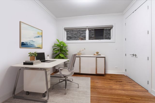 1515 N Mohawk Street 1, Chicago, IL 60610