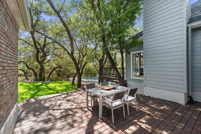 10038 Circleview DR, Austin, TX 78733