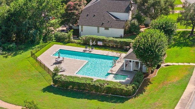 10038 Circleview DR, Austin, TX 78733