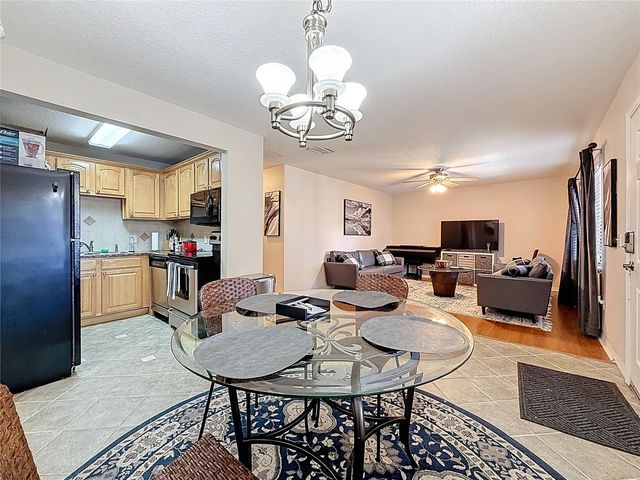 6150 GULFPORT BOULEVARD S 304, Gulfport, FL 33707