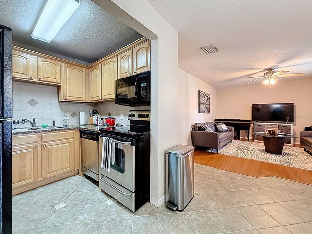 6150 GULFPORT BOULEVARD S 304, Gulfport, FL 33707