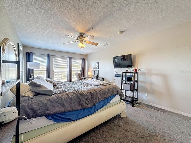 6150 GULFPORT BOULEVARD S 304, Gulfport, FL 33707