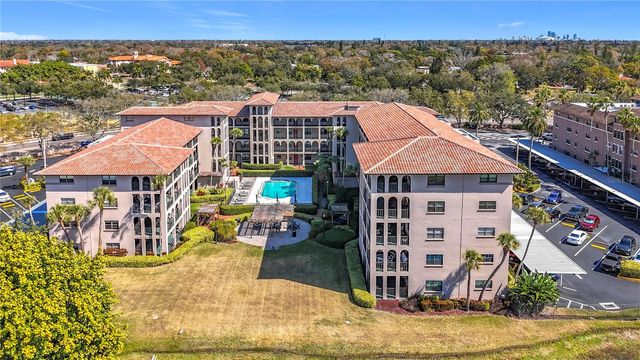 6150 GULFPORT BOULEVARD S 304, Gulfport, FL 33707