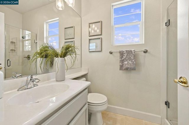5279 S Montecito Dr, Concord, CA 94521