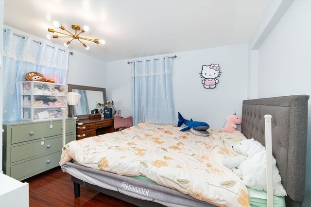 107 Fayette St, Quincy, MA 02171