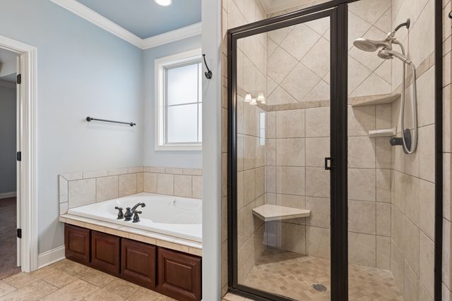 1007 Robert Lee Dr, Gallatin, TN 37066