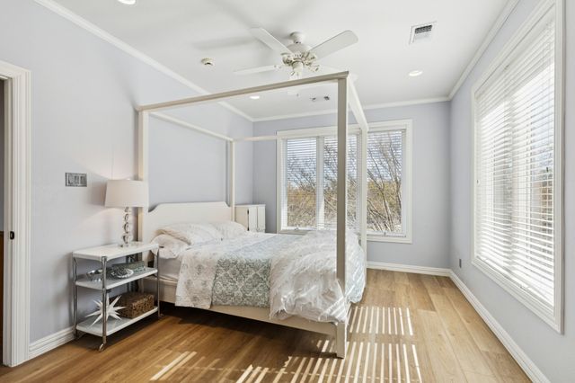 362 Woodland Hills Drive, Sherman, TX 75092