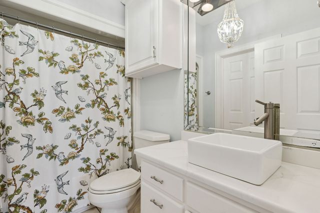 362 Woodland Hills Drive, Sherman, TX 75092