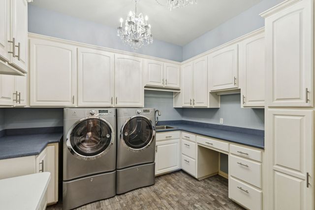 362 Woodland Hills Drive, Sherman, TX 75092