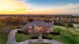 362 Woodland Hills Drive, Sherman, TX 75092