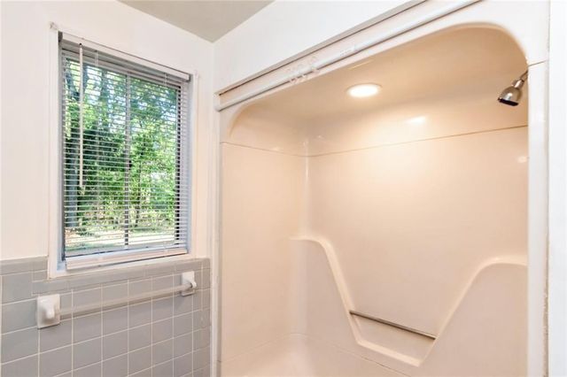 511 Meadow Wood Curve E, Mobile, AL 36609