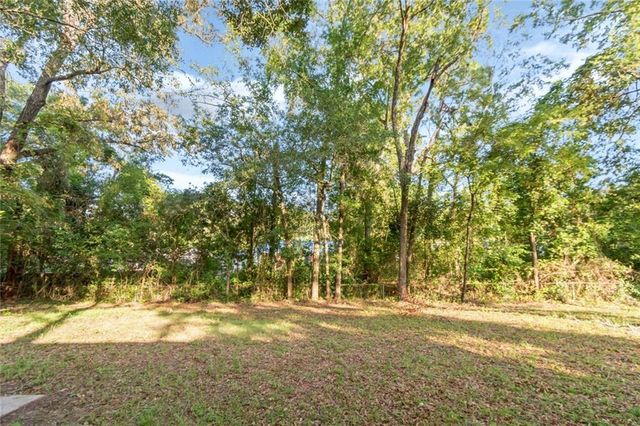 511 Meadow Wood Curve E, Mobile, AL 36609