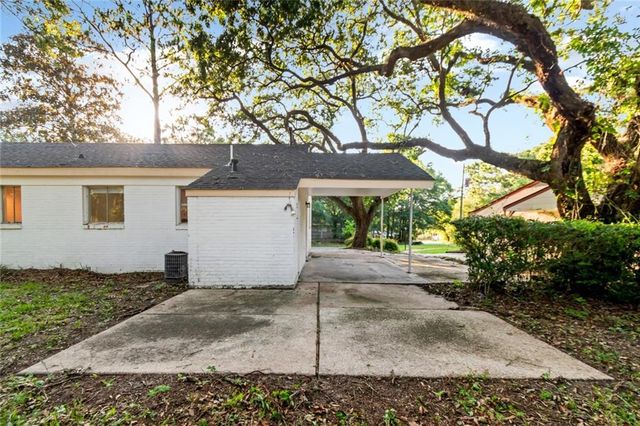 511 Meadow Wood Curve E, Mobile, AL 36609