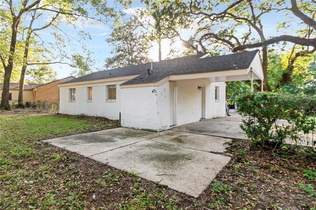 511 Meadow Wood Curve E, Mobile, AL 36609