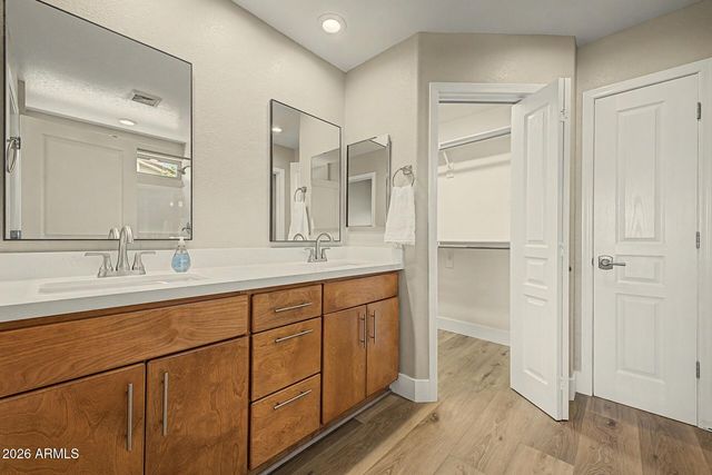 4300 E CASSIA Lane, Gilbert, AZ 85298