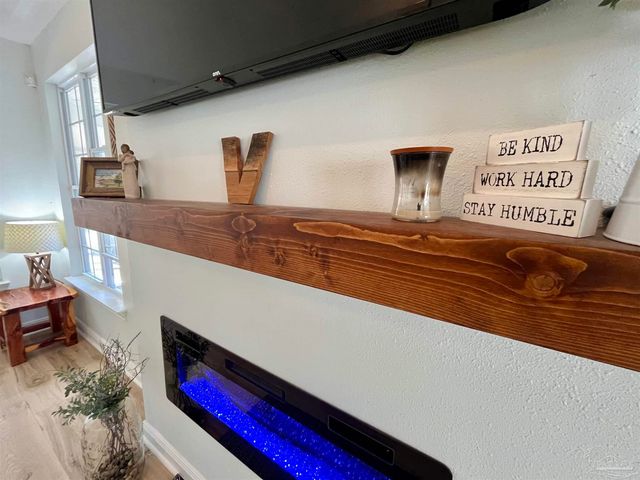 3470 Navigator Ave, Pensacola, FL 32506