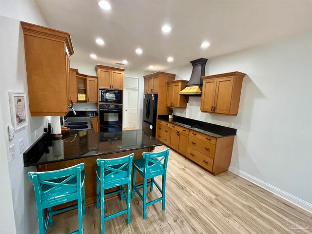 3470 Navigator Ave, Pensacola, FL 32506