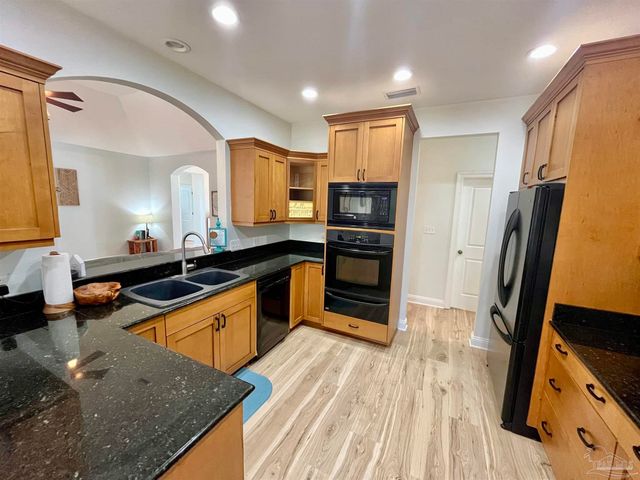 3470 Navigator Ave, Pensacola, FL 32506