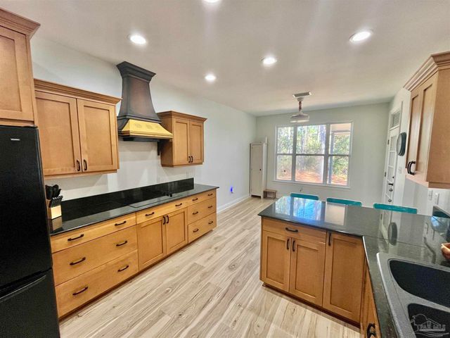 3470 Navigator Ave, Pensacola, FL 32506