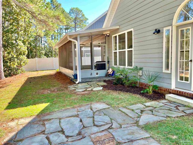 3470 Navigator Ave, Pensacola, FL 32506