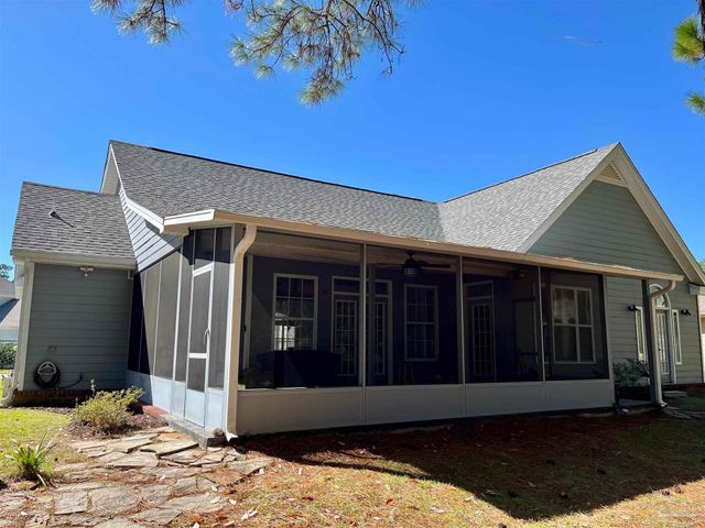 3470 Navigator Ave, Pensacola, FL 32506