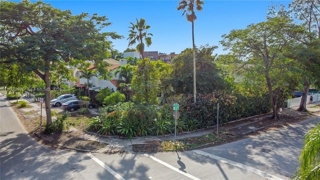 512 SW 21st Ave, Miami, FL 33135