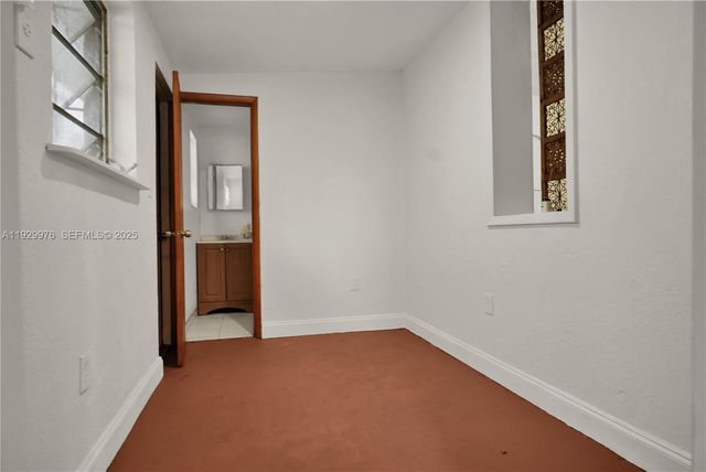 512 SW 21st Ave, Miami, FL 33135