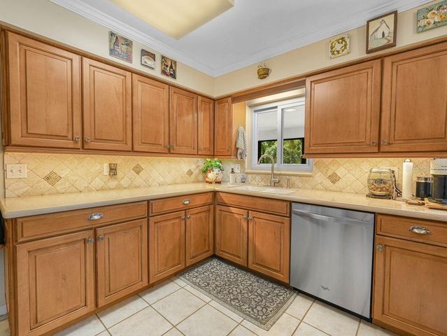 1709 VIRGINIA COURT, Lakeland, FL 33813