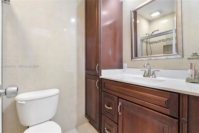 3133 S Ocean Dr 318, Hallandale Beach, FL 33009