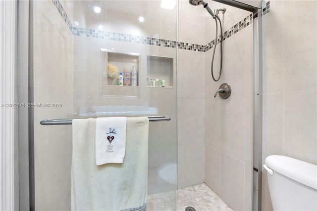 3133 S Ocean Dr 318, Hallandale Beach, FL 33009