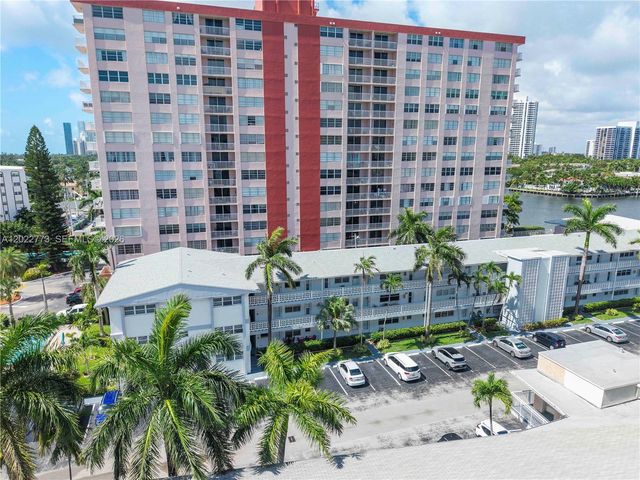 3133 S Ocean Dr 318, Hallandale Beach, FL 33009