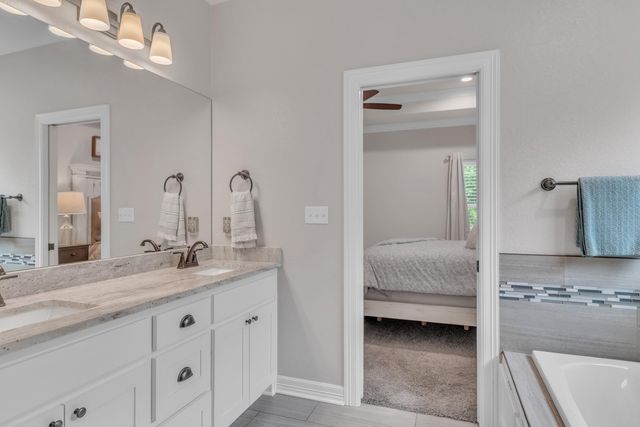 106 Ball Park Dr, Hallsville, TX 75650
