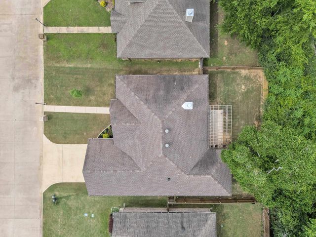 106 Ball Park Dr, Hallsville, TX 75650